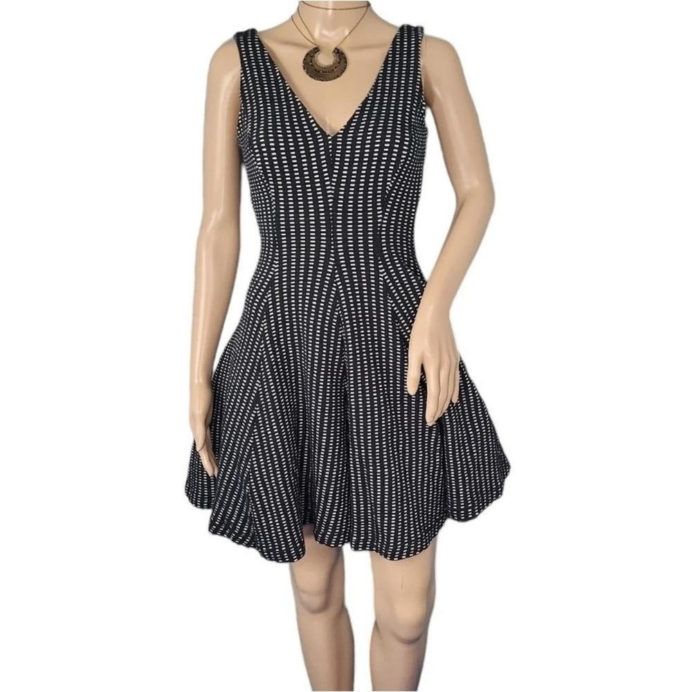 Zara Women's Black and White Dress
